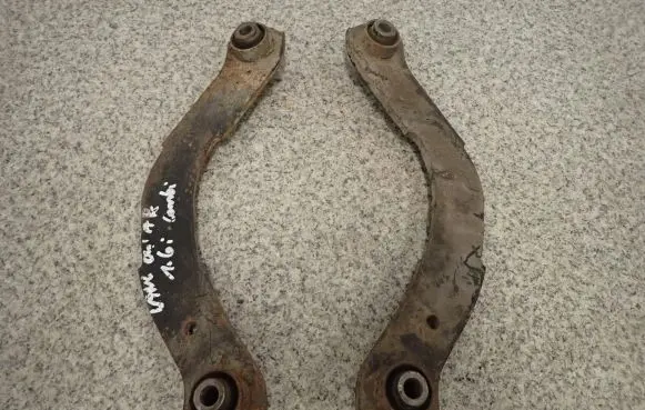 Mitsubishi Lancer Rear suspension control arm 