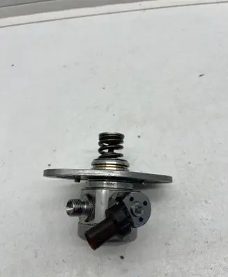 BMW X1 U11 Mechanical fuel pump 0261520766 231114 21200021441