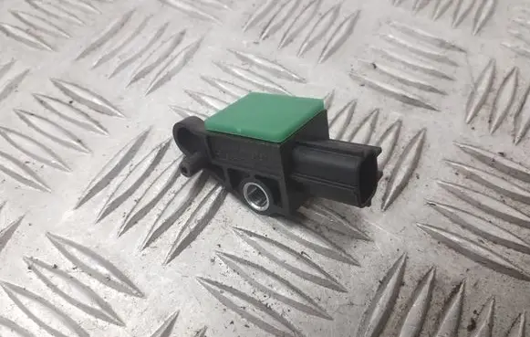 Volkswagen Tiguan Airbag deployment crash/impact sensor 5N0959351B