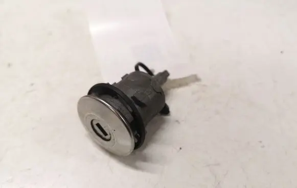 Jaguar XF Tailgate exterior lock 3M5AR43284 068BA