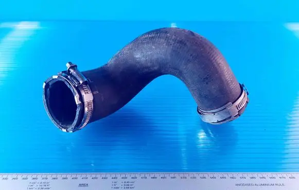Audi A4 S4 B7 8E 8H Intercooler hose/pipe 8E0145790G