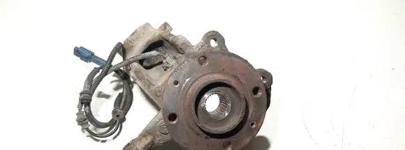 Peugeot 207 Front wheel hub