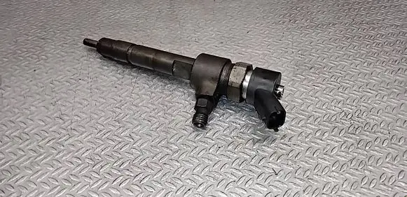 Alfa Romeo 147 Fuel injector 0445110119