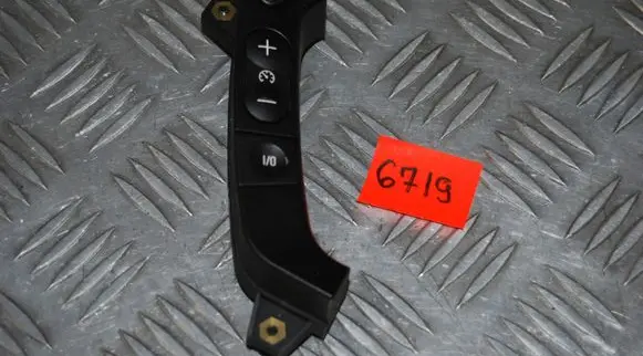 BMW 3 E46 Steering wheel buttons/switches 6922852