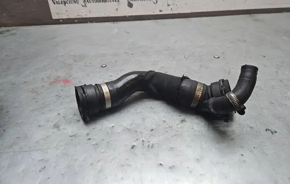 BMW 1 E81 E87 Engine coolant pipe/hose 7789720