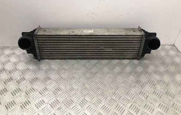 BMW 5 F10 F11 Intercooler radiator