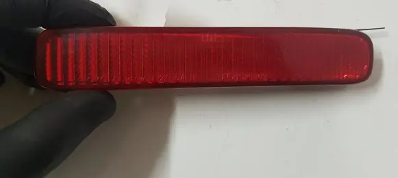 Toyota Corolla Verso AR10 Rear tail light reflector E43020003