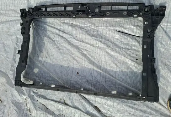 Skoda Superb B8 (3V) Radiator support slam panel 3V0805588J
