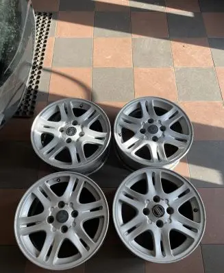 Volvo S40, V40 R16 alloy rim 73320 1289