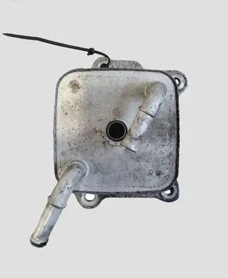 Mazda 3 II Oil filter mounting bracket