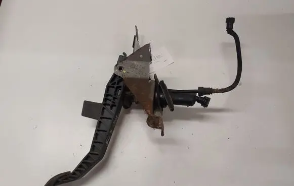 Clutch pedal
