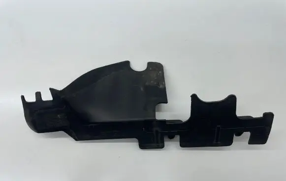 Volkswagen Golf VI Intercooler air guide/duct channel 5K0121284C