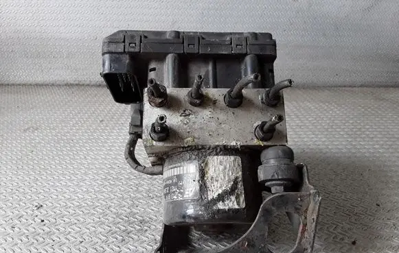 Ford Galaxy ABS Pump 1J0907379P 5WK8476
