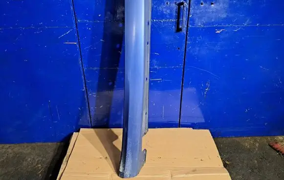 Mercedes-Benz CLS C219 Sill A2196980254