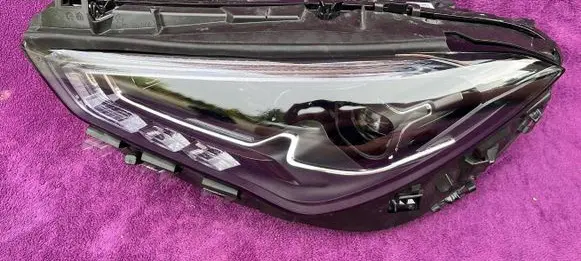 Mercedes-Benz CLA C118 X118 Headlight/headlamp A1189061301
