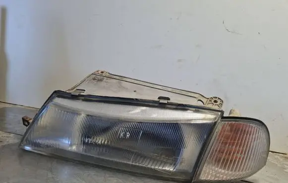 Daewoo Nexia Headlight/headlamp E13175