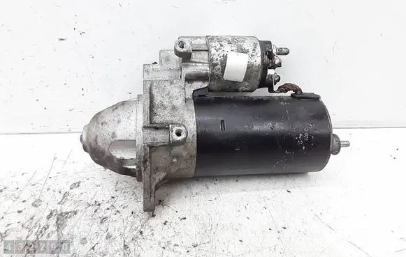Opel Zafira A Starter motor 0001109015