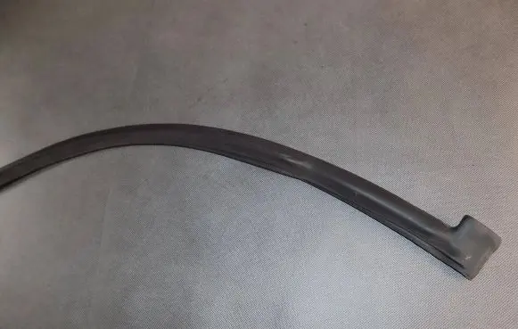 Volkswagen Touareg III Rear arch trim 760839762