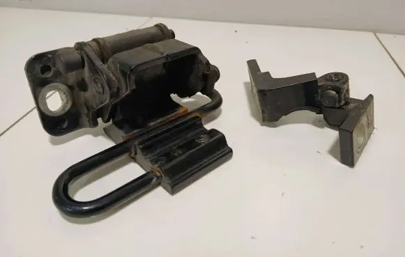 Audi A4 S4 B7 8E 8H Rear door hinge set 