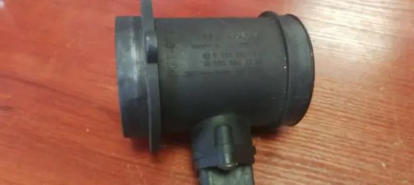Mercedes-Benz E W210 Mass air flow meter 0000941248
