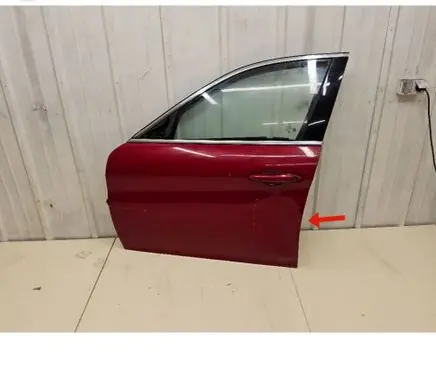 Alfa Romeo Giulia Front door 50549822 50544690 50552723