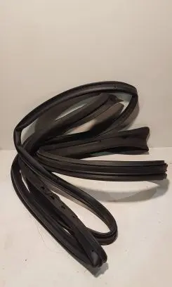 Renault Koleos II Rubber seal front door (on door) 808318194R