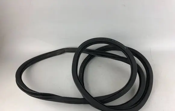 Mercedes-Benz EQA Front door rubber seal A2476921000