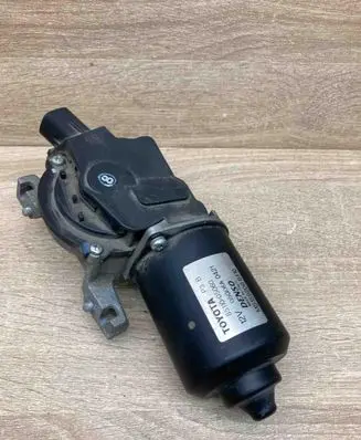 Toyota Avensis T250 Wiper motor 8511005060 05G06A0421