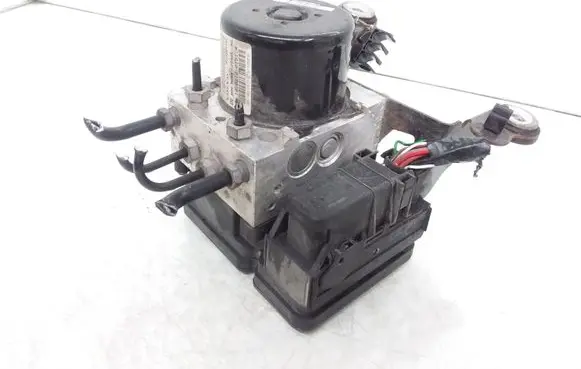 Volvo V70 ABS Pump P31261142 7G9N2C405AC 31261142