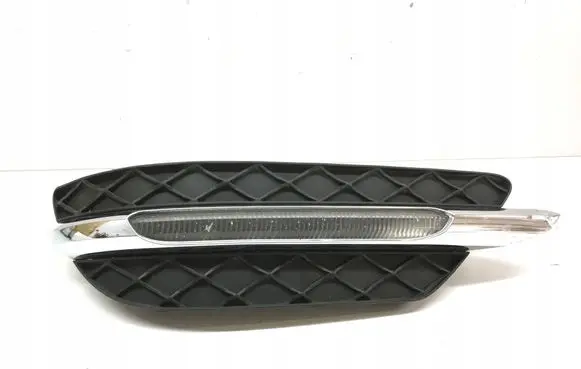 Mercedes-Benz C W204 Front bumper lower grill A2048803224