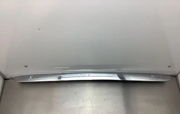 Mercedes-Benz SLK R170 Trunk door license plate light bar A1707500627 SP5359