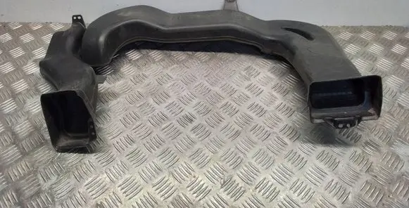 Toyota Sienna XL30 III Air intake duct part 5584408030
