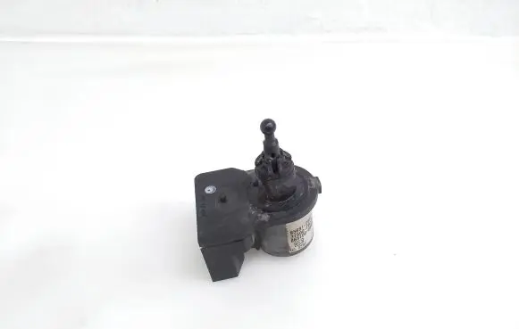 Lexus RX III Headlight level adjustment motor 8569128011 3750079075 8651000840
