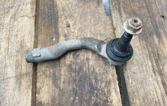 Volvo XC90 Steering tie rod end 31476718