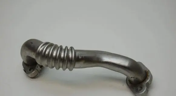 Volkswagen Beetle A5 EGR valve line/pipe/hose 03L131521Q