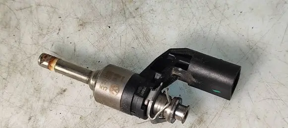 Audi A1 Fuel injector 03C906 03C9061036M