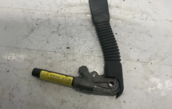 BMW X5 E53 Front seatbelt