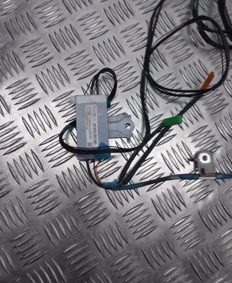 Toyota Avensis T270 Antenna control unit 8630005180 SH102787 1460002030C101