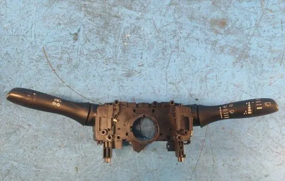 Nissan X-Trail T32 Gear shift switch/knob 255604BA7E