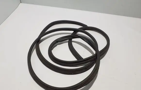Renault Kangoo III Trunk rubber seal (body) 908308714R