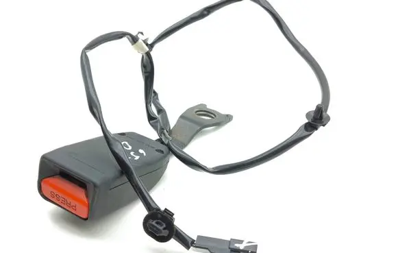 Mitsubishi Outlander Front seatbelt buckle