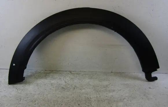 Mini Cooper Countryman F60 Front arch trim 51777389365