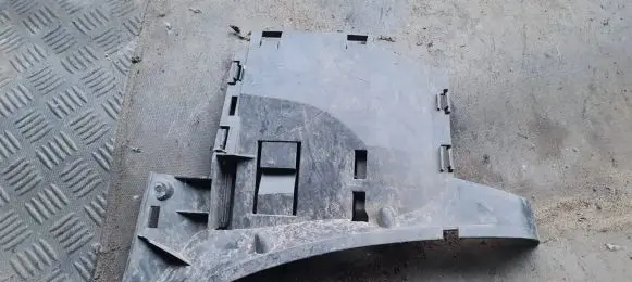 Volvo S80 Front bumper mounting bracket 9151373