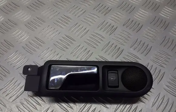 Volkswagen PASSAT B5.5 Rear door interior handle trim 3B0839114
