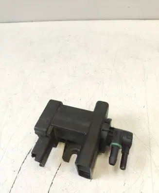 Peugeot 508 Turbo solenoid valve 9660693180 6470886 111121915