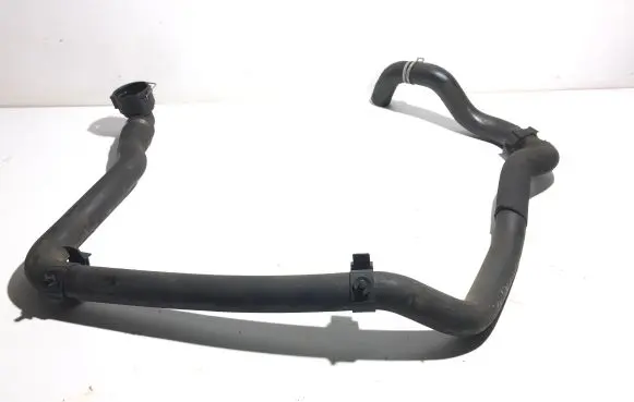 Volvo V40 Engine coolant pipe/hose 31319311