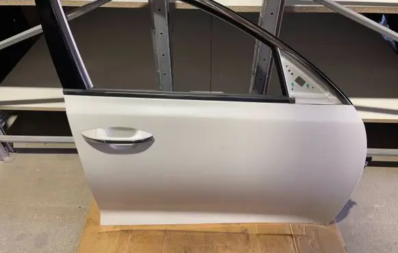 KIA Optima Front door