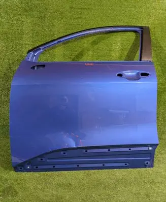 KIA Sportage Front door 