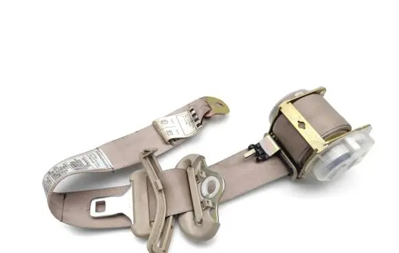 Lexus RX 300 Rear seatbelt 7J7270 048321