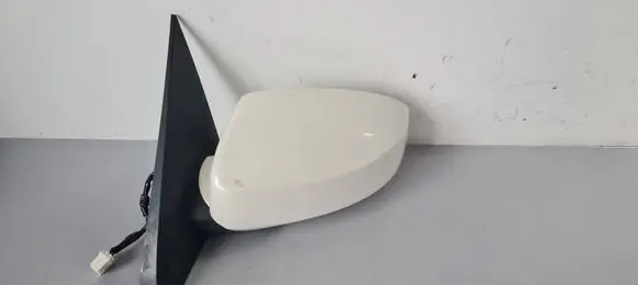 Nissan Maxima A34 Front door electric wing mirror 353-06L